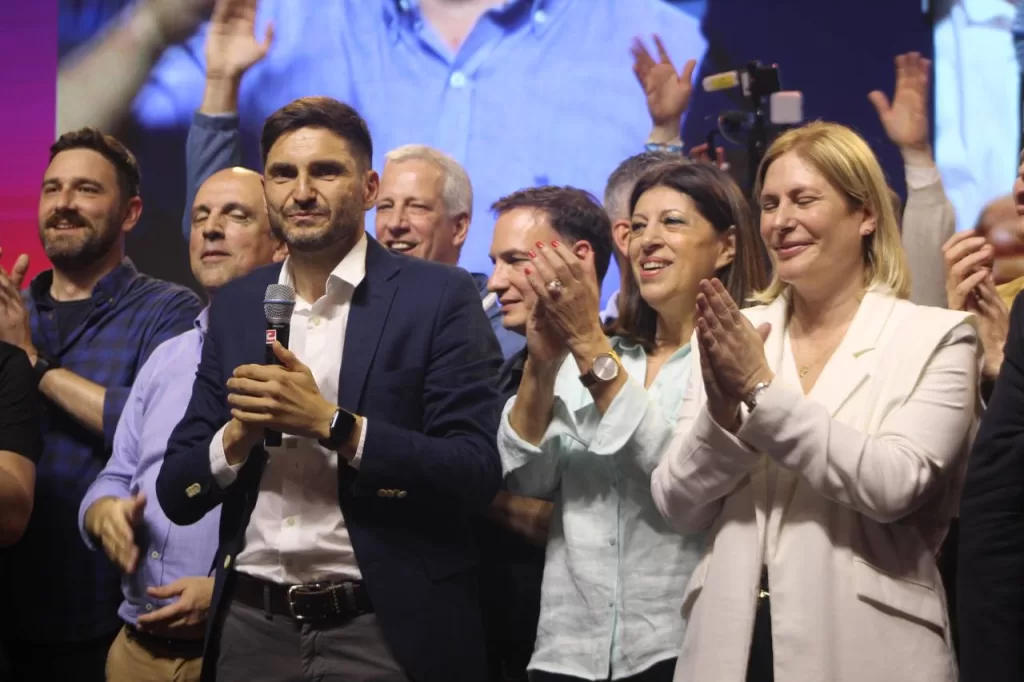 Maximiliano Pullaro es el nuevo gobernador de Santa Fe Maximiliano Pullaro es el nuevo gobernador de Santa Fe