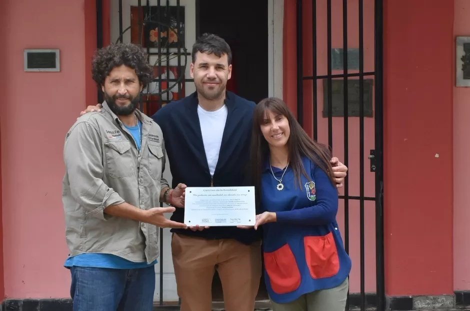 Santa Isabel: La provincia inauguró dos nuevas trazas de Caminos de la Ruralidad Santa Isabel: La provincia inauguró dos nuevas trazas de Caminos de la Ruralidad
