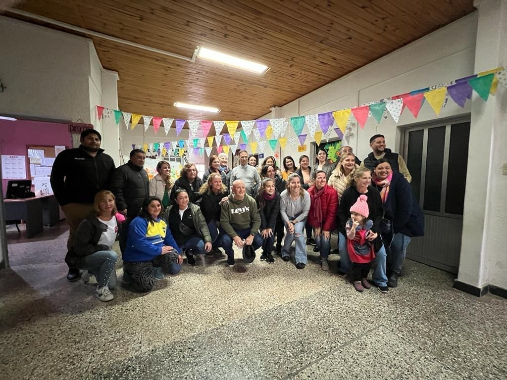 Lisandro Enrico impulsa proyectos de instituciones junto a vecinos de San Gregorio, Diego de Alvear y María Teresa
