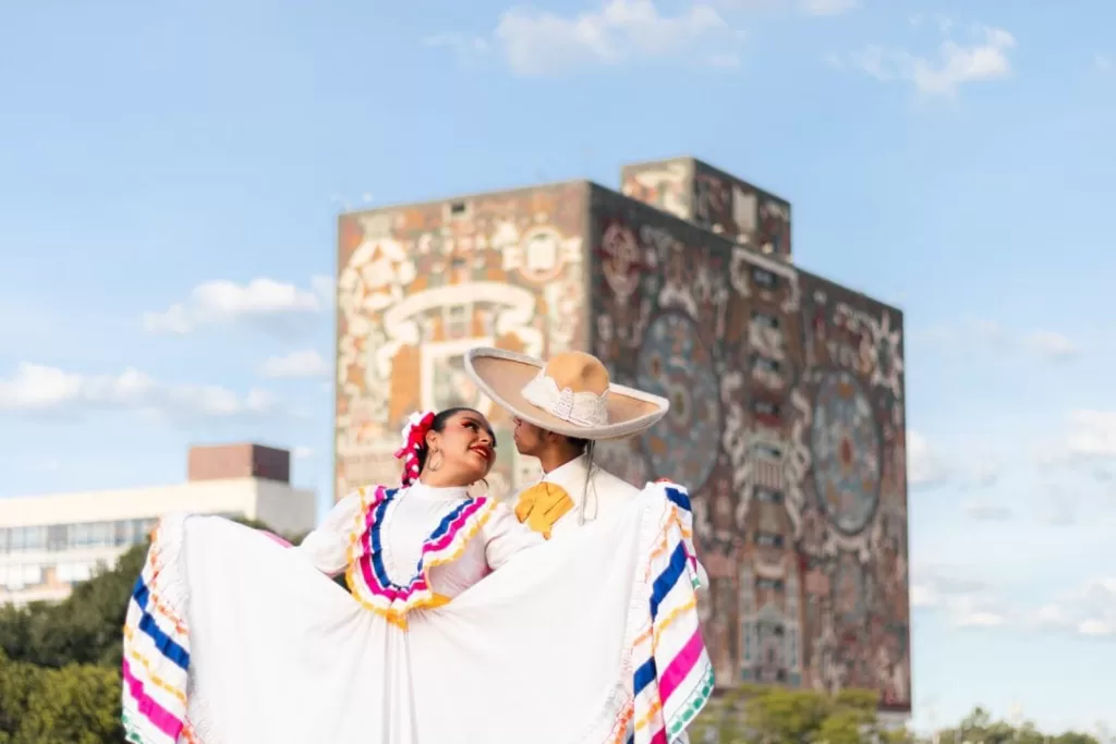 María Teresa se prepara para conmemorar la Diversidad Cultural con un Festival Internacional de Danza María Teresa se prepara para conmemorar la Diversidad Cultural con un Festival Internacional de Danza
