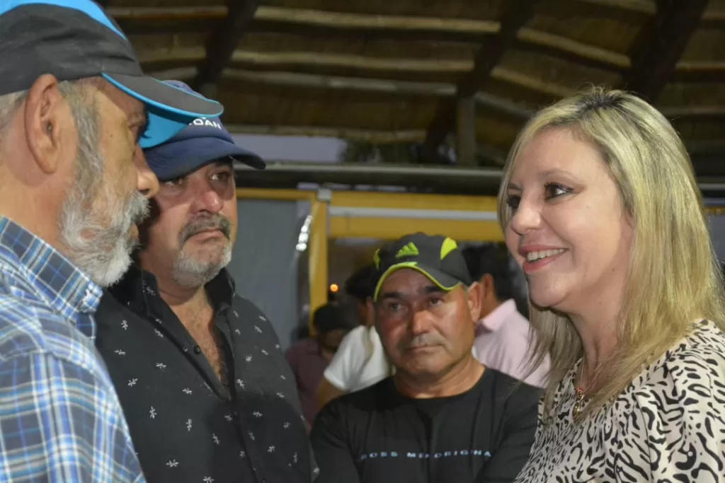 Sacnun entregó fondo rotatorio de 480 millones de pesos para productores hortícolas de Rosario