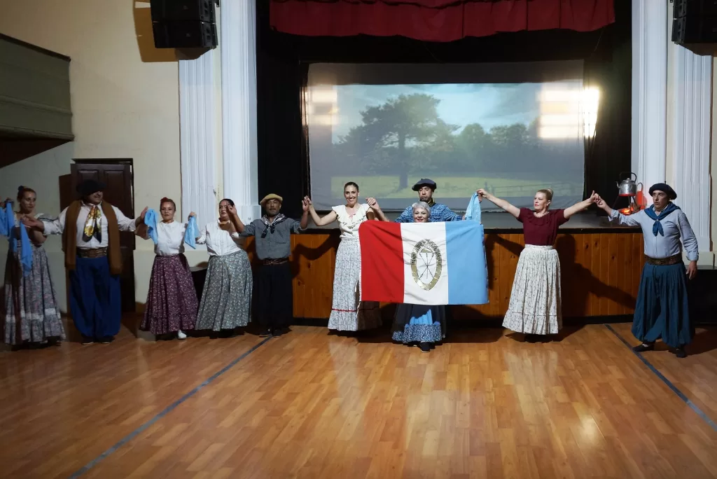 Santa Isabel brilla como sede de la Fiesta de los Pueblos en el 15° Aniversario del Ente Cultural Santafesino Santa Isabel brilla como sede de la Fiesta de los Pueblos en el 15° Aniversario del Ente Cultural Santafesino