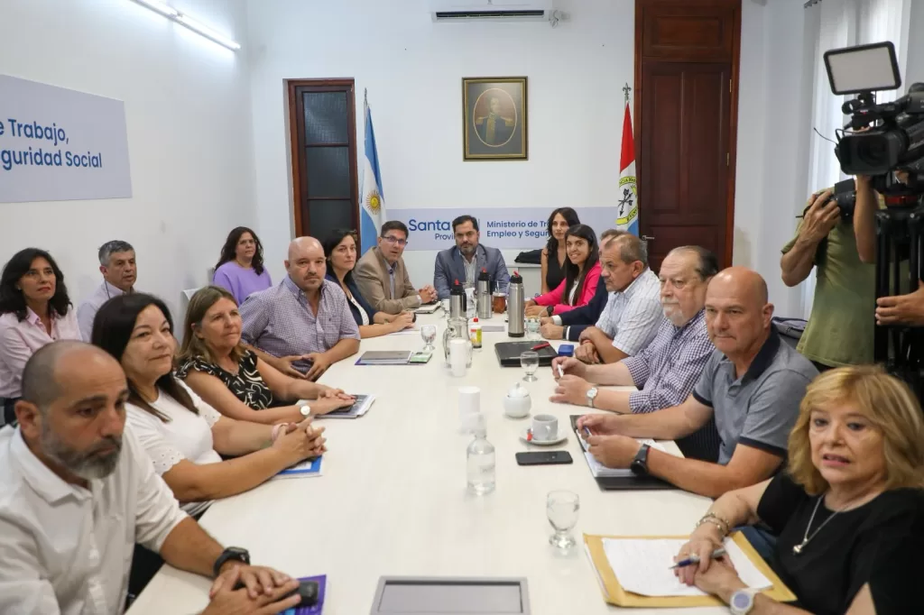 Los reemplazos docentes: Tema de discusión en la paritaria docente Los reemplazos docentes: Tema de discusión en la paritaria docente