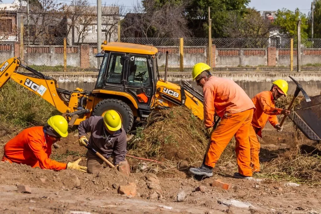 Obra Pública: En su primer mes, la gestión Pullaro saldó deudas por más de $ 11 mil millones Obra Pública: En su primer mes, la gestión Pullaro saldó deudas por más de $ 11 mil millones