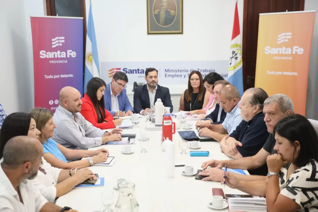 Paritaria Docente: Provincia va a recomponer el salario en base a los ingresos reales