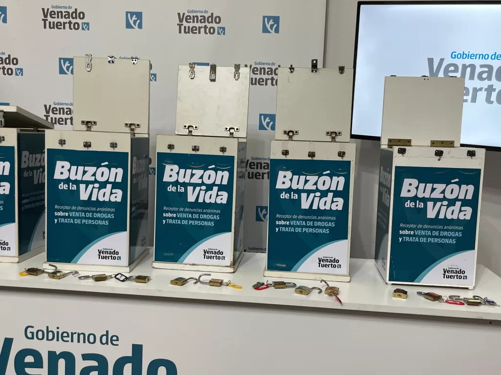 Venado Tuerto: Se realizó la primera apertura del año de los Buzones de la Vida Venado Tuerto: Se realizó la primera apertura del año de los Buzones de la Vida