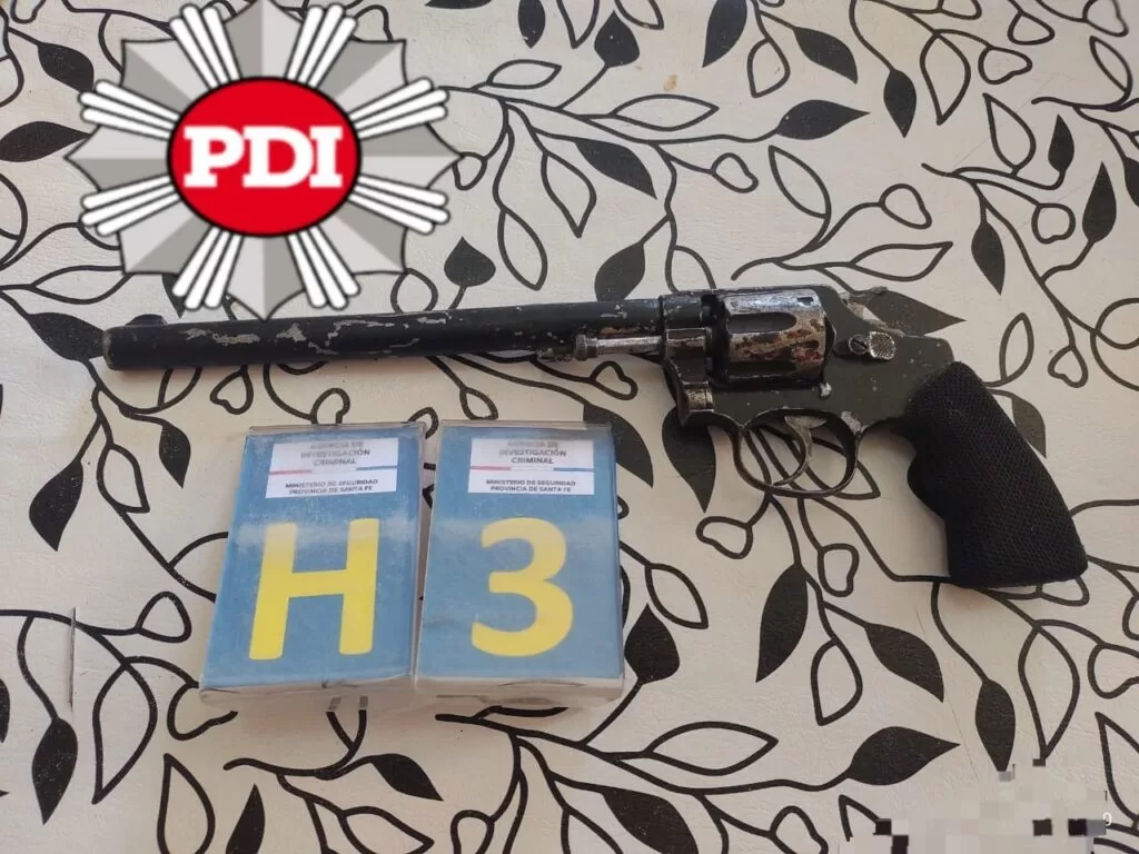 Venado Tuerto: La PDI detuvo a tres hombres por el robo a la senadora provincial Leticia Di Gregorio Venado Tuerto: La PDI detuvo a tres hombres por el robo a la senadora provincial Leticia Di Gregorio