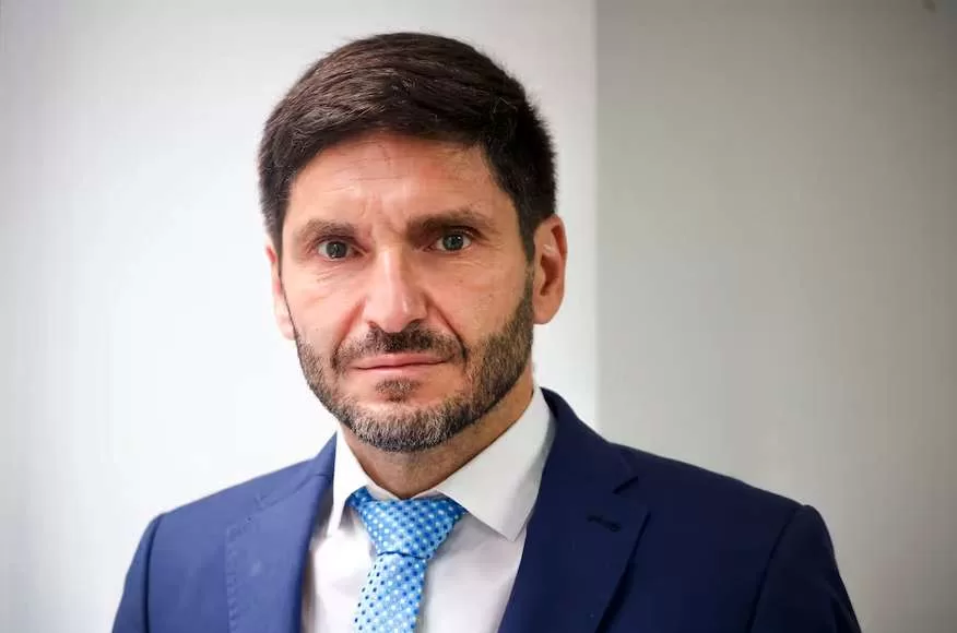 Maximiliano Pullaro: Con este plan del Gobierno se baja la inflación, pero muchos quedarán bajo la línea de pobreza