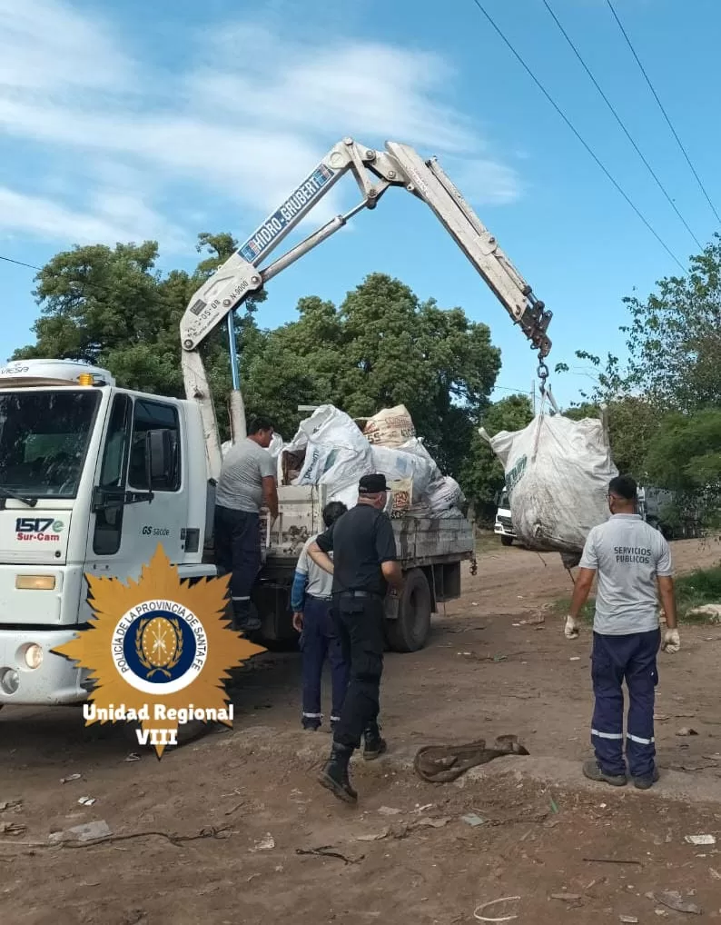 Venado Tuerto: Detuvieron a dos sujetos y clausuraron una chatarrería Venado Tuerto: Detuvieron a dos sujetos y clausuraron una chatarrería