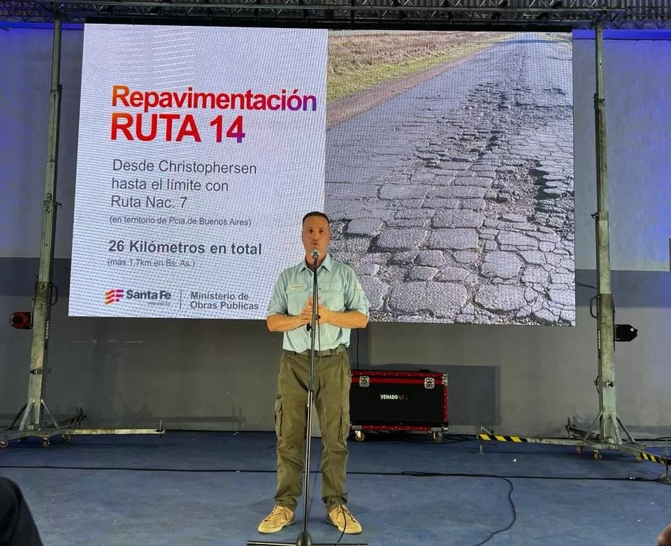 Santa Fe repavimentará la Ruta Provincial 14 hasta la intersección con la Ruta Nacional 7 Santa Fe repavimentará la Ruta Provincial 14 hasta la intersección con la Ruta Nacional 7