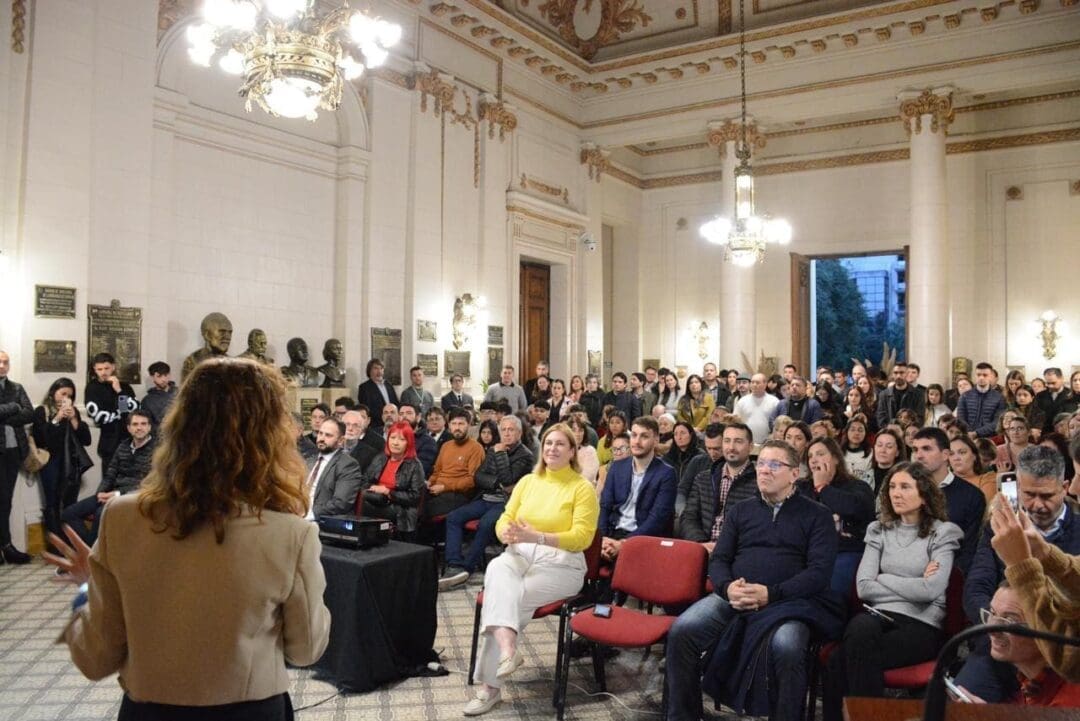 Galnares: La Legislatura colmada de santafesinos en el Día Internacional del Ambiente Galnares: La Legislatura colmada de santafesinos en el Día Internacional del Ambiente