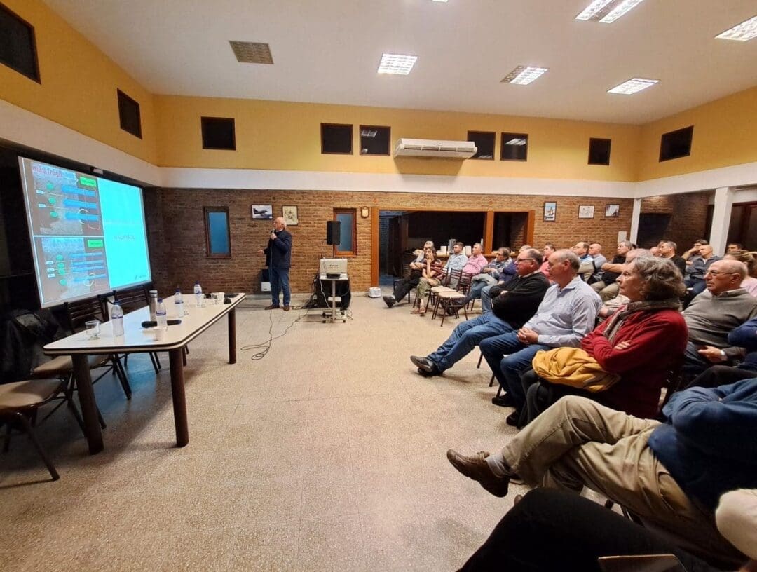 Villa Cañás: Charla sobre manejo de caminos sustentables Villa Cañás: Charla sobre manejo de caminos sustentables