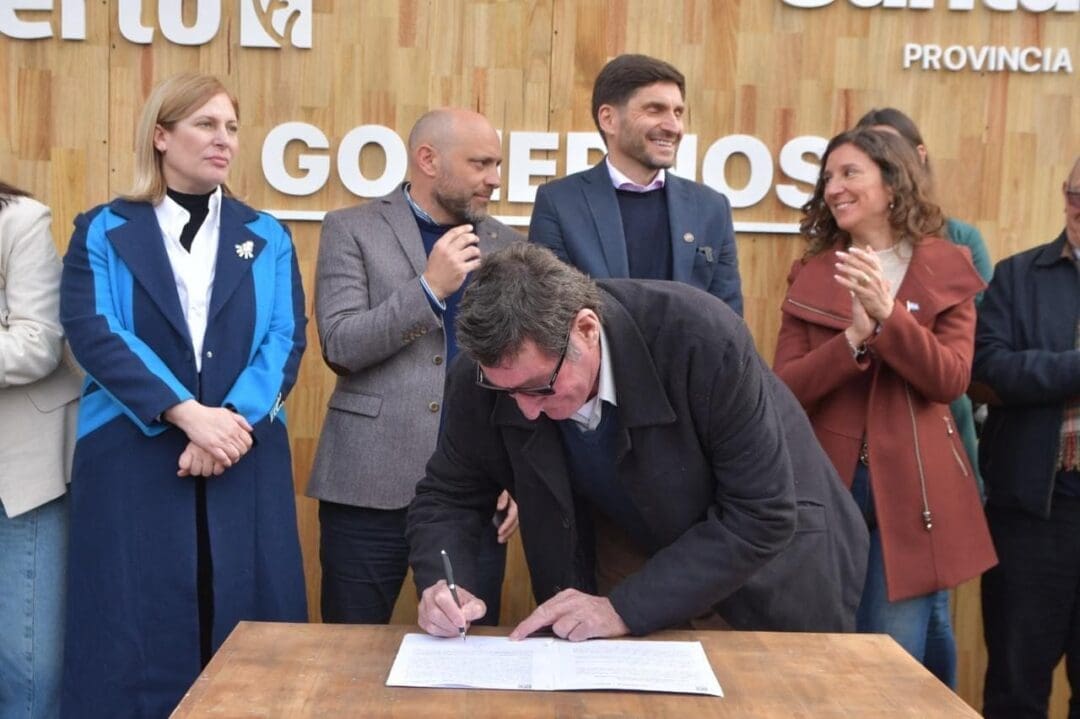 Di Gregorio: Se está realizando una fuerte inversión en infraestructura productiva en la región Di Gregorio: Se está realizando una fuerte inversión en infraestructura productiva en la región