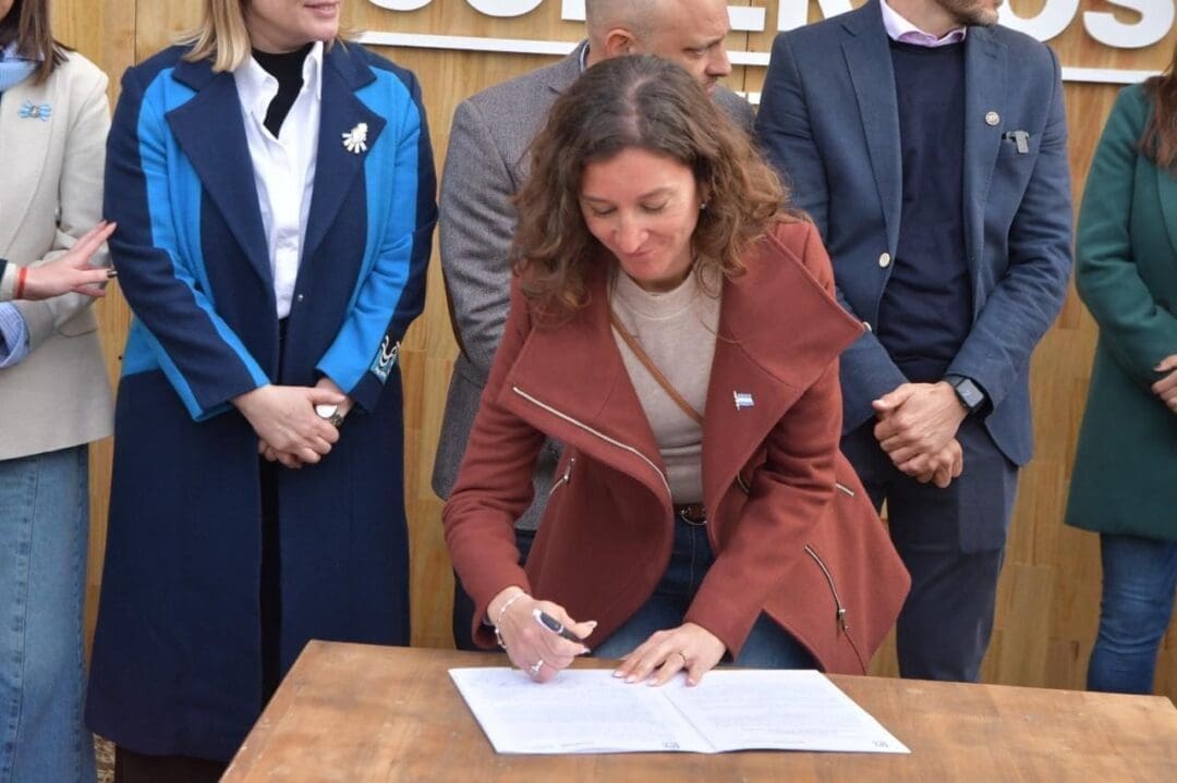 Di Gregorio: Se está realizando una fuerte inversión en infraestructura productiva en la región Di Gregorio: Se está realizando una fuerte inversión en infraestructura productiva en la región