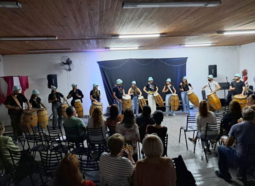 Villa Cañás: Encuentro de coros Brotes en tu voz Villa Cañás: Encuentro de coros Brotes en tu voz