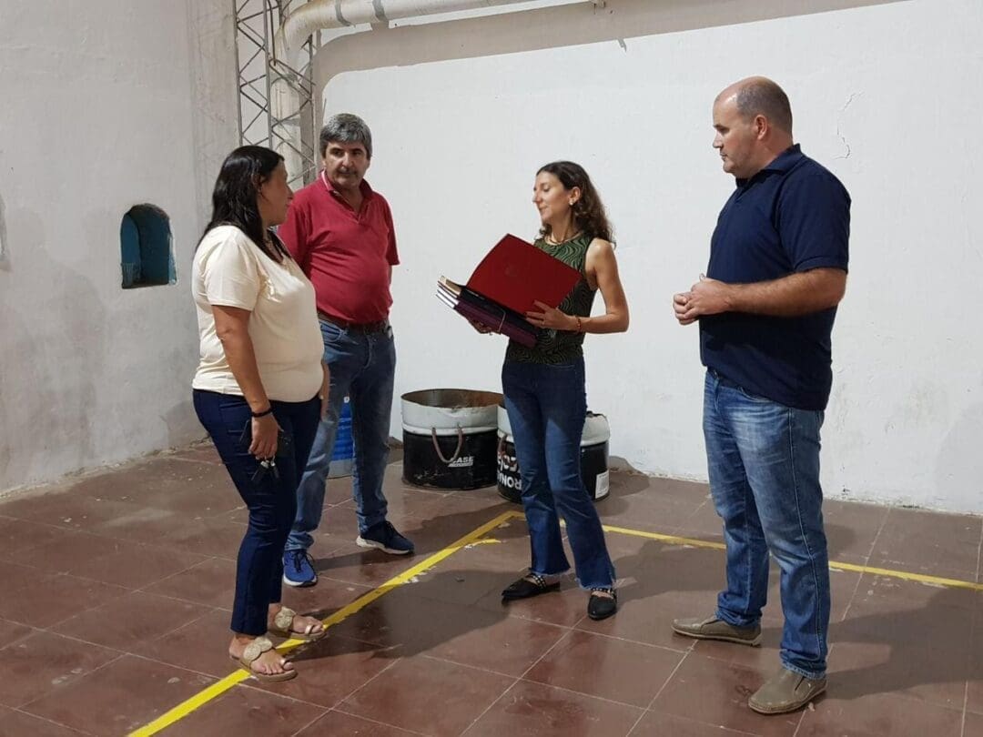 Más de 400 trámites resueltos: Di Gregorio refuerza el apoyo a instituciones en General López Más de 400 trámites resueltos: Di Gregorio refuerza el apoyo a instituciones en General López