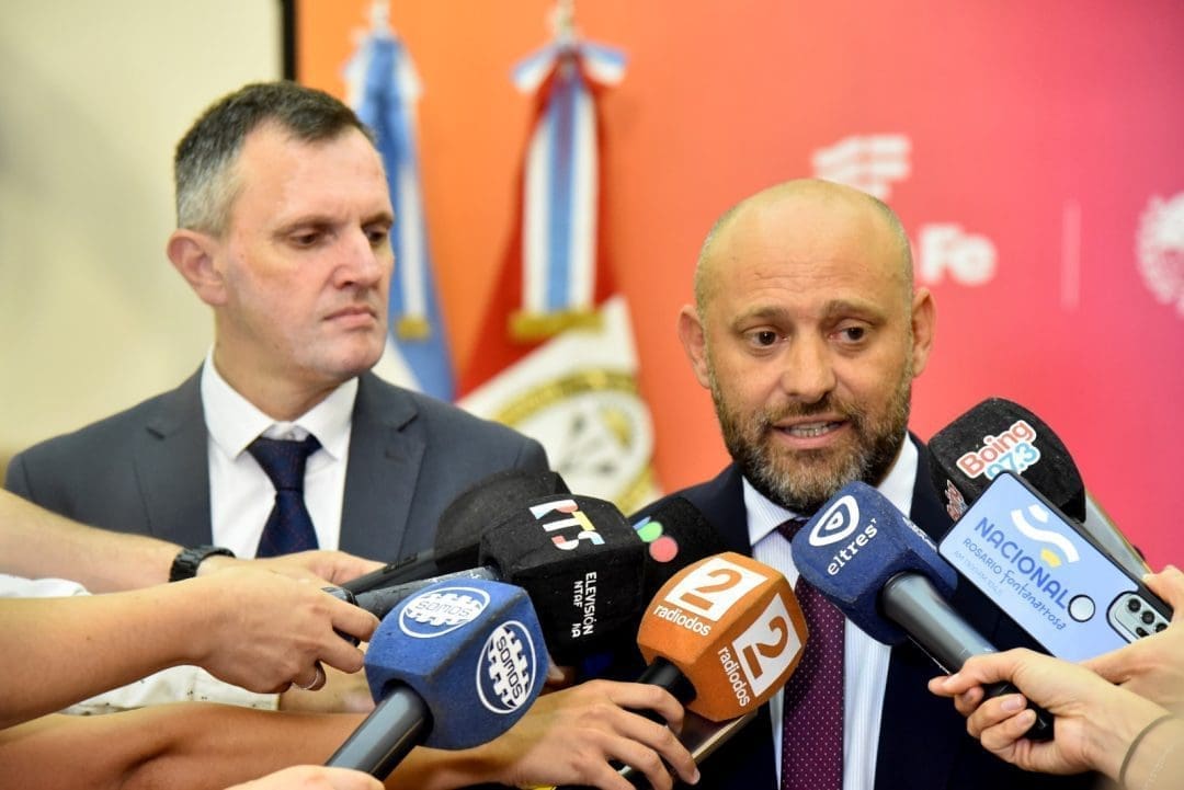 Provincia licitó más de 130.000 metros de cañería para iniciar la construcción de cinco gasoductos