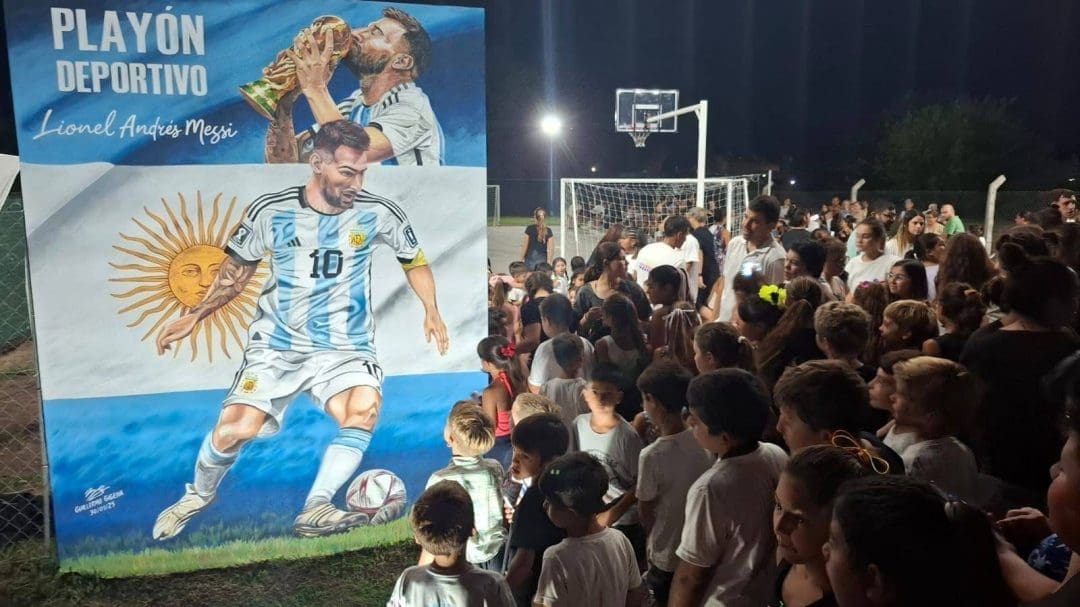 Un nuevo espacio para el deporte: Santa Isabel presentó el Playón Multideportivo Lionel Andrés Messi
