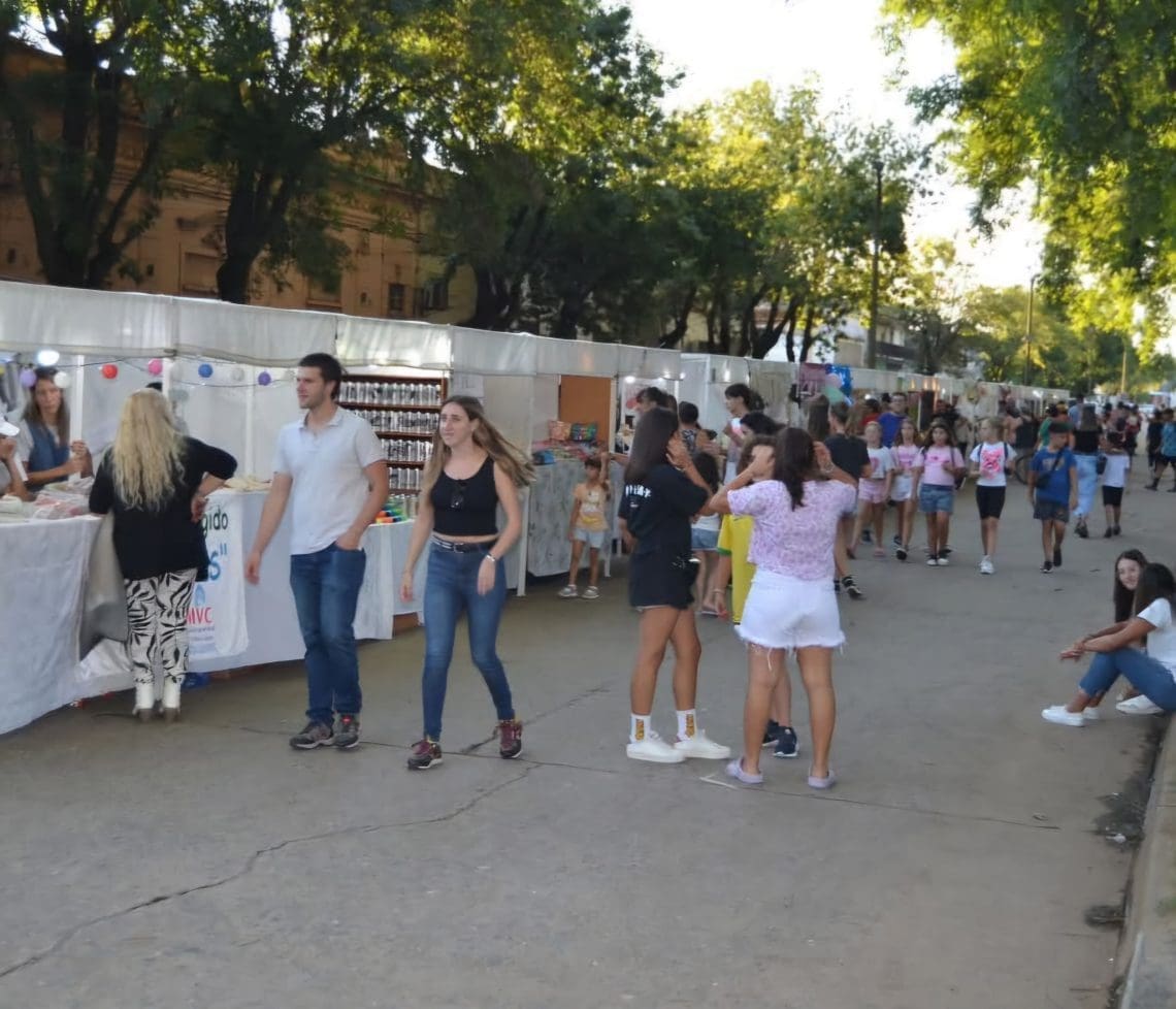 Villa Cañás: Cuenta regresiva para la 23ª Feria Nacional de Artesanos Villa Cañás: Cuenta regresiva para la 23ª Feria Nacional de Artesanos