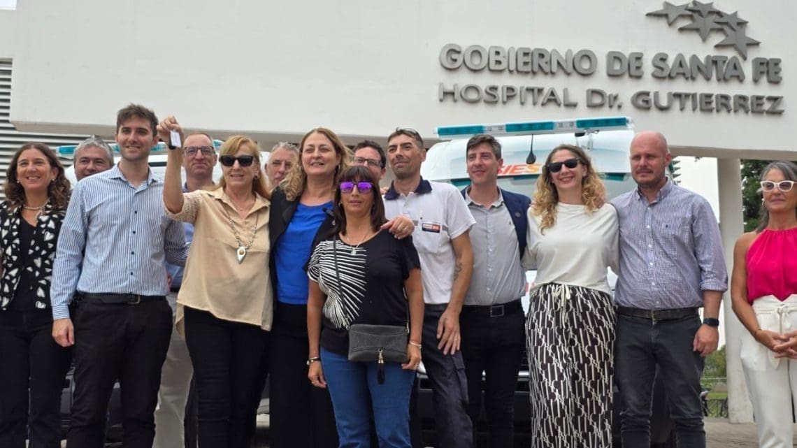General López: Provincia refuerza el sistema de salud con nuevos vehículos de emergencia