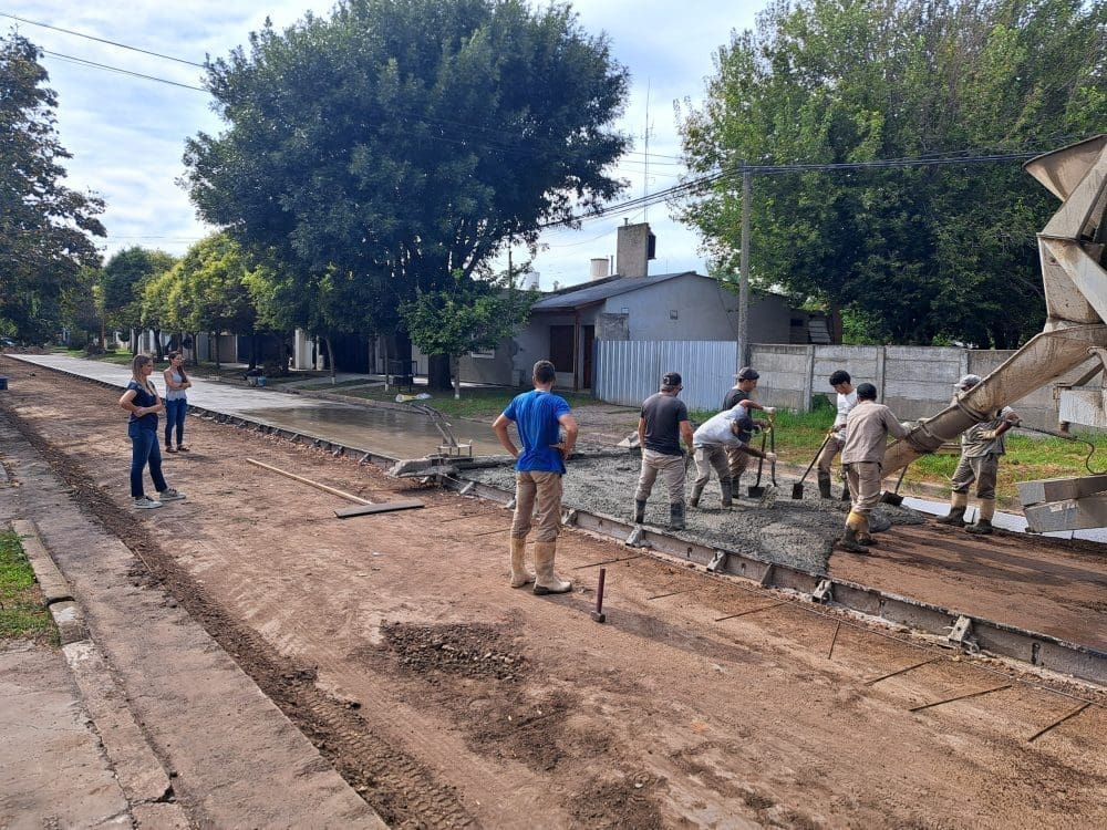 Villa Cañás: Repavimentación de Calle 68 entre 53 y 55 Villa Cañás: Repavimentación de Calle 68 entre 53 y 55