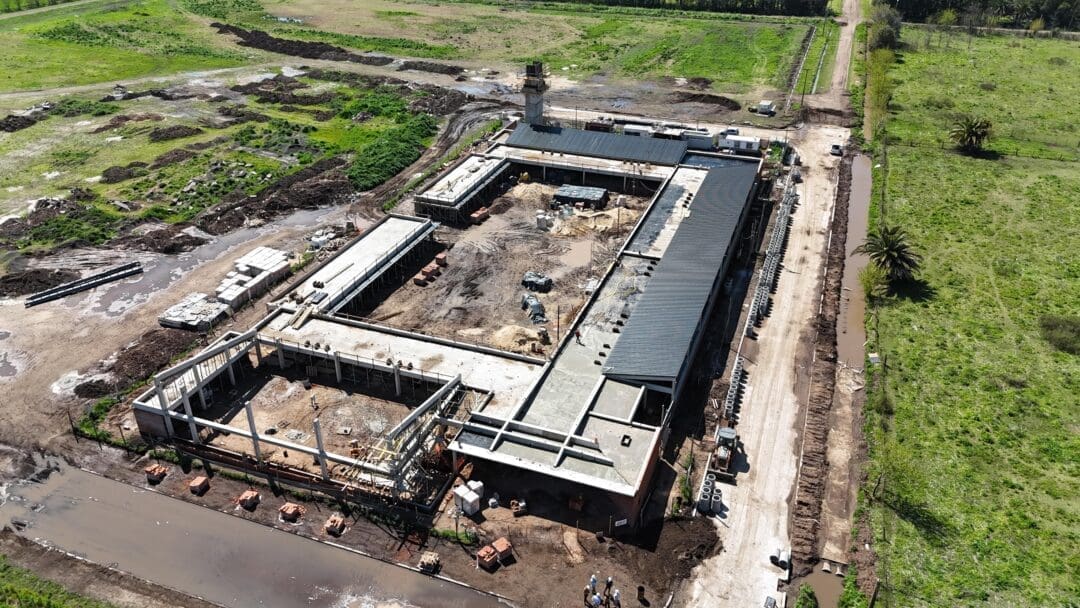 Hughes: La nueva Escuela Secundaria ya tiene un avance acumulado del 32%