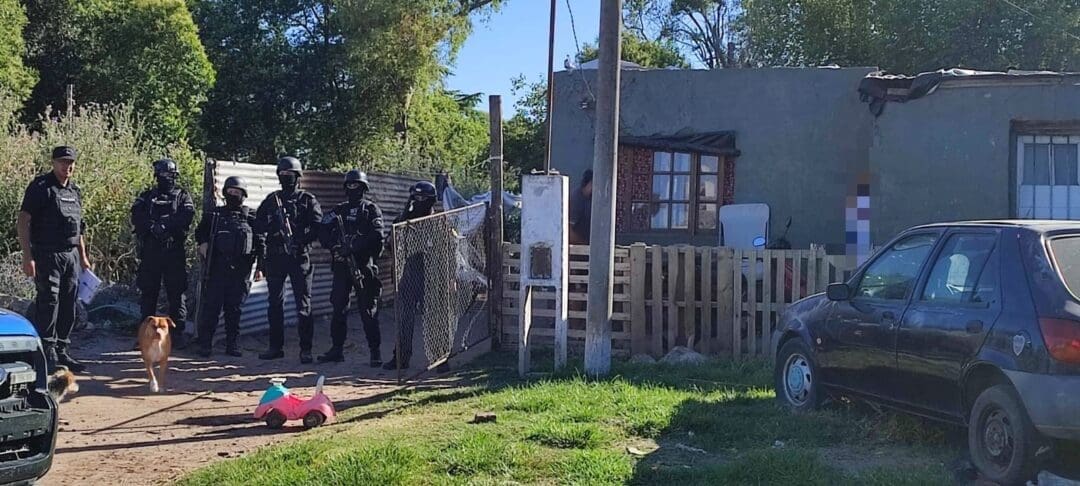 Villa Cañás: Avanza el esclarecimiento de un robo y secuestran marihuana tras allanamientos Villa Cañás: Avanza el esclarecimiento de un robo y secuestran marihuana tras allanamientos