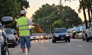 Santa Fe sancionó la Ley contra los cuidacoches