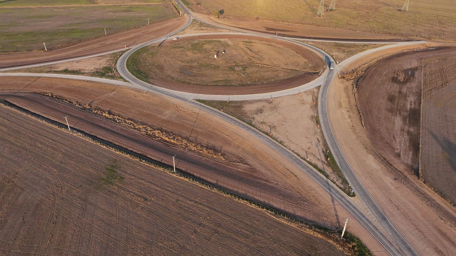 Desvío Giardino al 95% y avances en el puente del Carcarañá Desvío Giardino al 95% y avances en el puente del Carcarañá