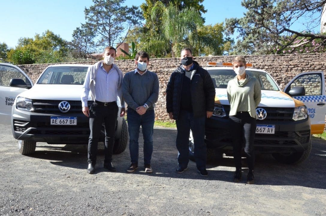 Venado Tuerto: El municipio sumó dos nuevas camionetas para mejorar el trabajo diario de sus áreas