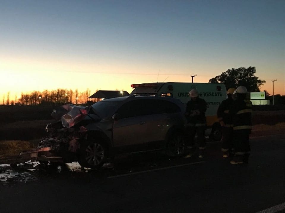 Villa Cañás: Accidente vehicular en Ruta 94 y camino rural