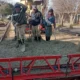 Hughes continúa el plan de pavimentación en sus barrios