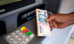 Comienza el pago de haberes de julio a trabajadores provinciales